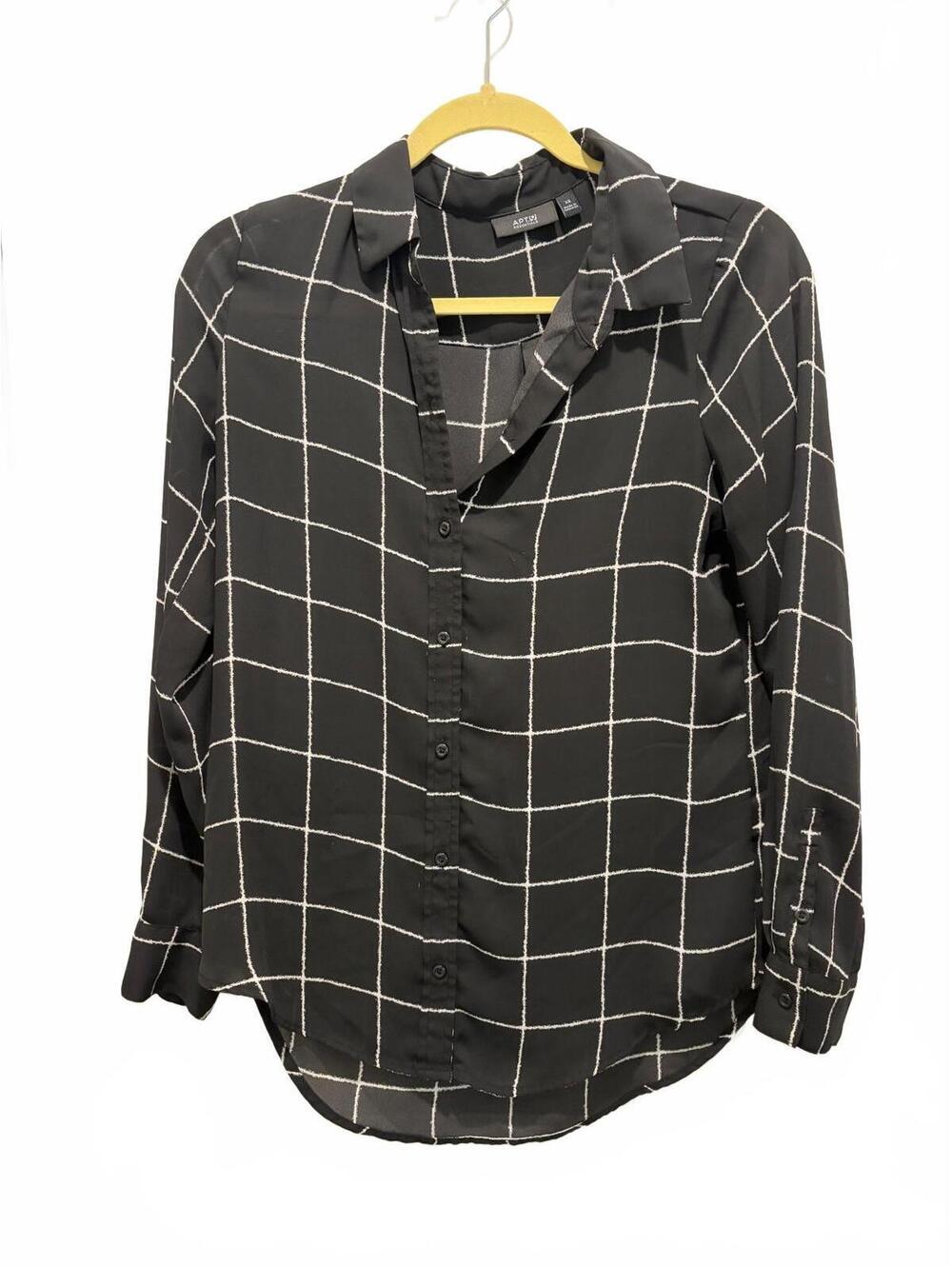Apt 9 black dress shirt, women's size XS